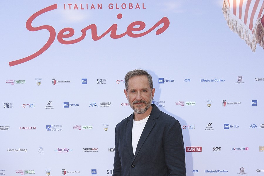 Italian Global Series Hosted British Actor Bertie Carvel